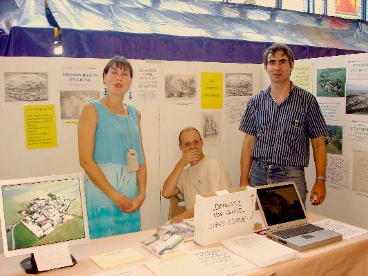 Le stand du Corpus Etampois au Forum des Associations d'Etampes 2006