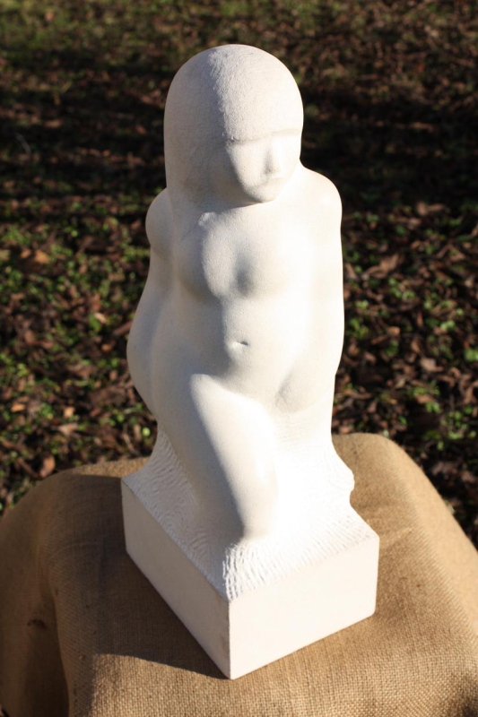 Gëtan Ader: Baigneuse (pierre de Lens, 39 cm; 1981)