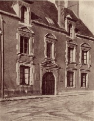 Jules Lepoint-Duclos: Hôtel de la Caisse d'Epargne, ancien hôtel de Diane de Poitiers  (photographie, 1938)