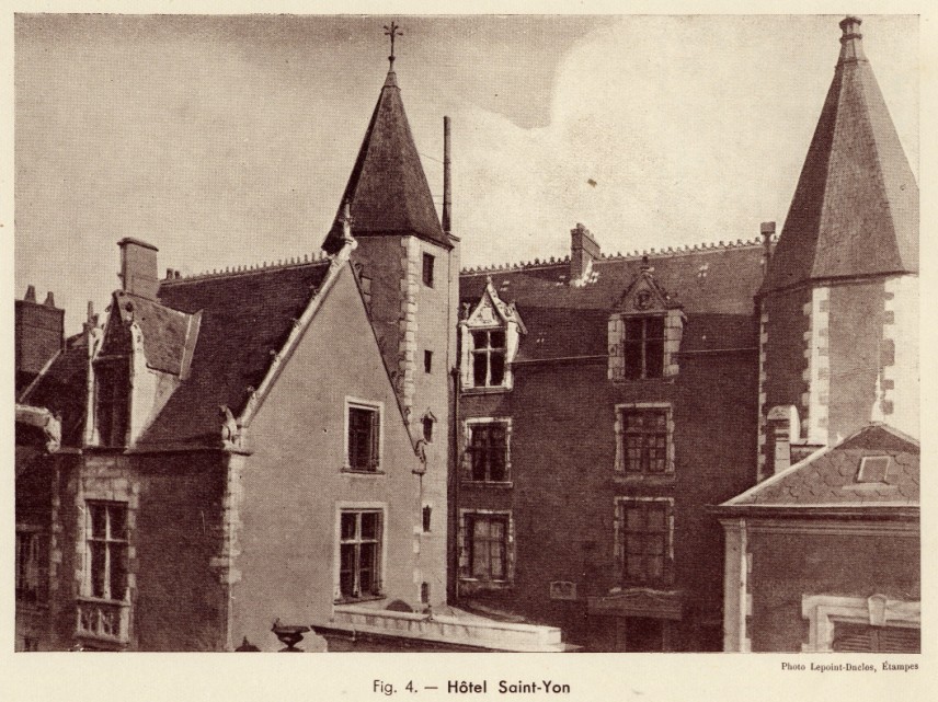 Fig. 4. Hôtel Saint-Yon. Photo Lepoint-Duclos, Etampes