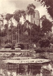 Jules Lepoint-Duclos: Eglise de Moulineux (photographie, 1938)