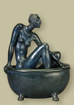 Yeva: Femme dans la baignoire  (bronze, 35 X 27 X 17 cm)