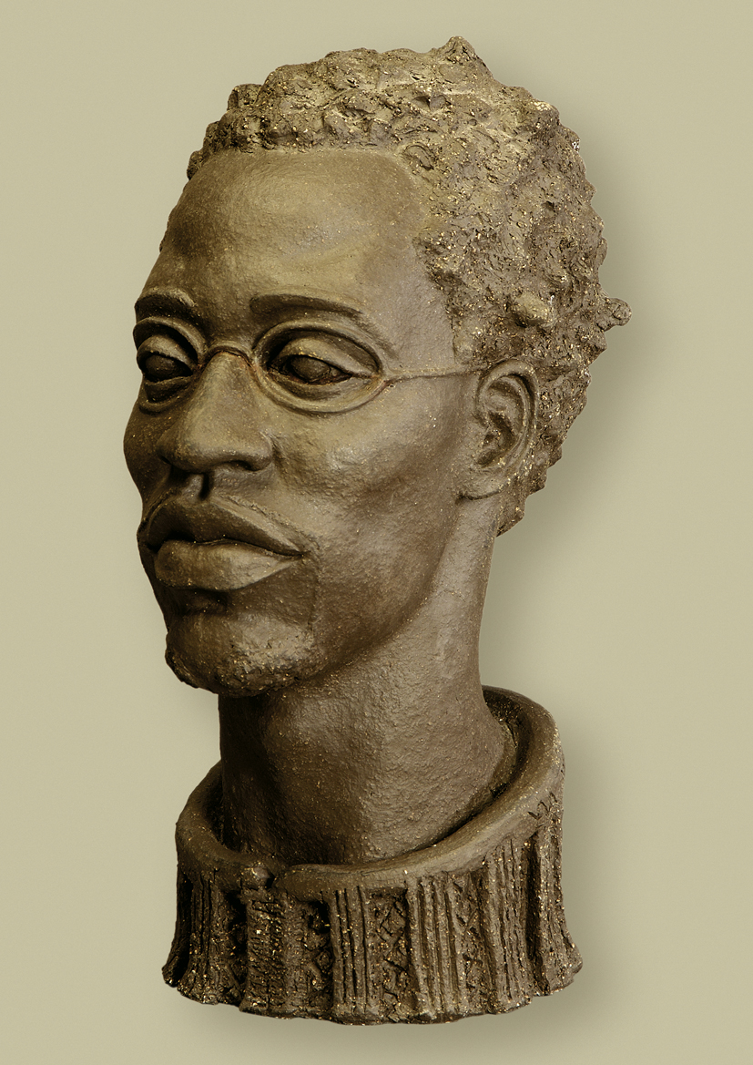 Yeva: Portrait de Jorris du Bénin  (terre cuite, 42 X 48 X 16 cm)