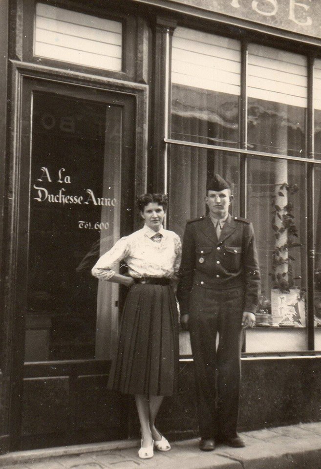 La confiserie A la Duchesse Anne en mai 1960