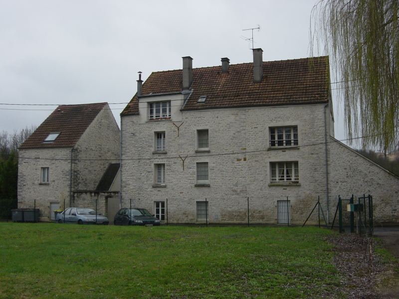 Le moulin à Tan en 2005 (cliché Bernard Gineste)