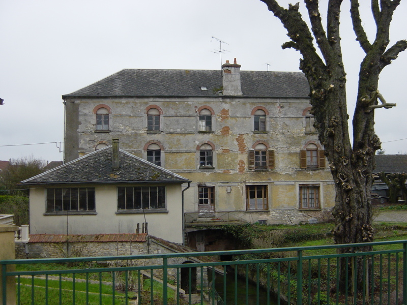 Le moulin de Chauffour en 2005 (cliché B. G.)