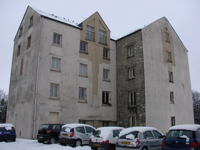 Le moulin de Coquerive et le Juineteau le 20 décembre 2010. (cliché B.G.)