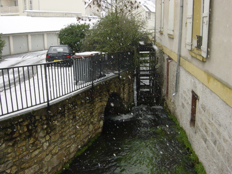 Le moulin d'En-Bas en 2004 (cliché Bernard Gineste)