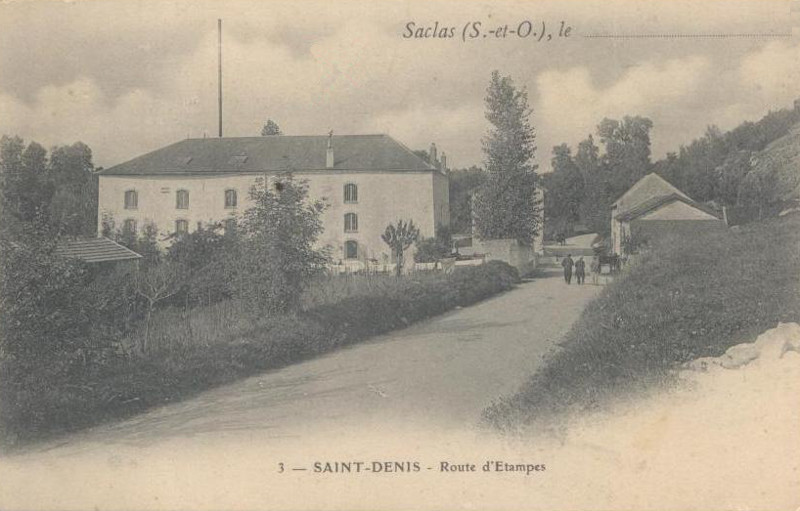 Le moulin Saint-Denis de Saclas vers 1903 (cliché Mulard)