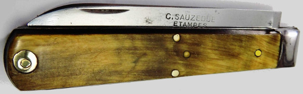 Couteau de poche vendu par Claude Sauzedde à Etampes entre deux guerres