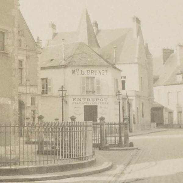 L'Hôtel de Ville d'Etampes en mars 1902