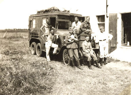 Clich&eacute; pris par un fantassin allemand en juin 1940