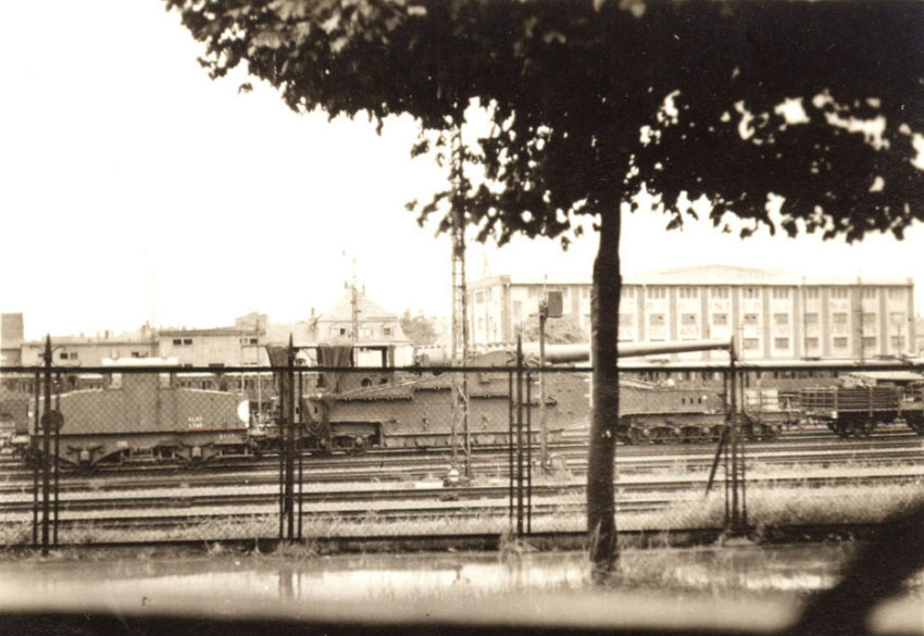 Clich&eacute; pris par un fantassin allemand en juin 1940