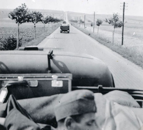 Clich&eacute; pris par un fantassin allemand en juin 1940