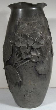 Autre vase d'étain Petizon