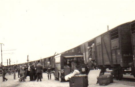 Débarquement du 7e Spahis à Etampes le 28 juin 1958