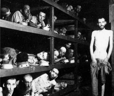 Intérieur d'un block à Buchenwald en 1945