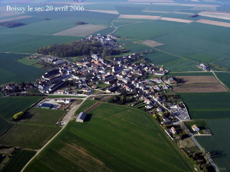 Vue aérienne de Boissy-le-Sec (cliché de 2006)