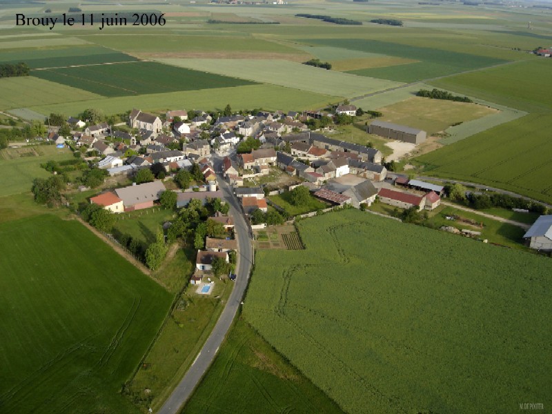 Vue aérienne de Brouy (cliché de 2006)