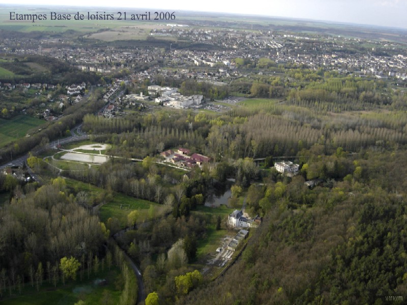 Vue aérienne de la Base de Loisirs d'Etampes n°1 (cliché de 2006)