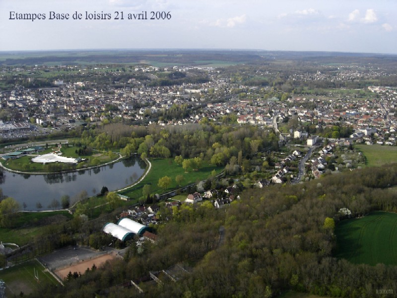 Vue aérienne de la Base de Loisirs d'Etampes n°2 (cliché de 2006)