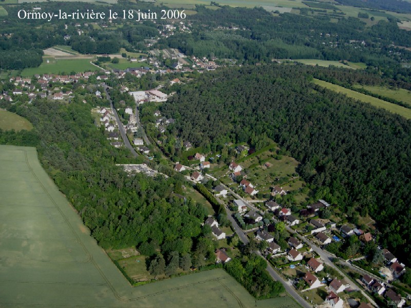 Vue aérienne d'Ormoy-la-Rivière n°4 (cliché de 2006)