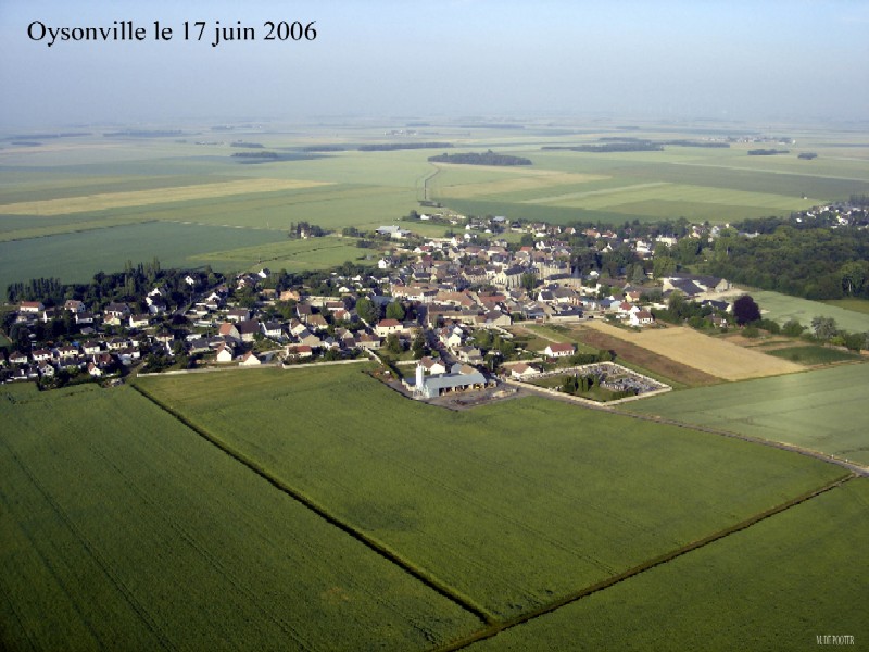 Vue aérienne d'Oysonville n°1 (cliché de 2006)