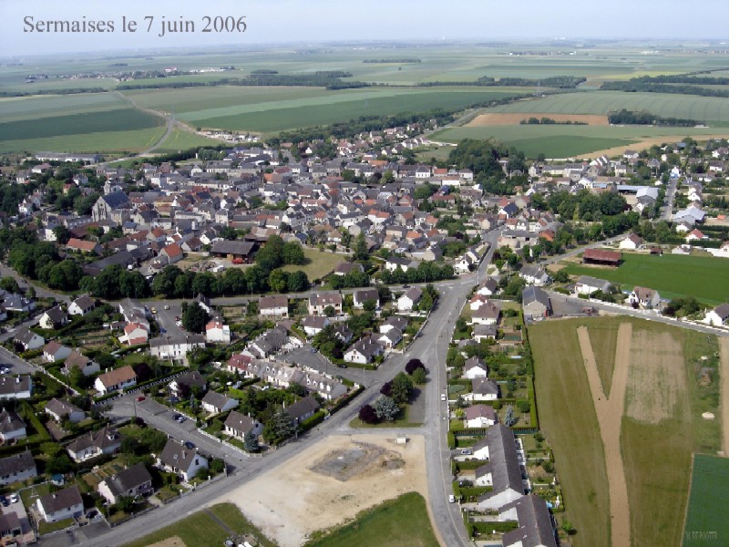 Vue aérienne de Sermaises n°3 (cliché de 2006)