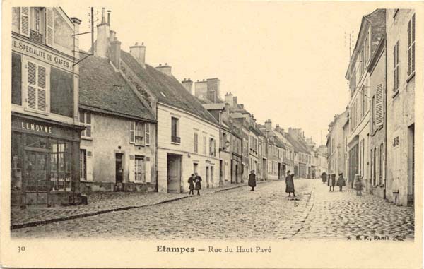 La rue du Haut-Pavé (carte postale Berthaud frères n°30)