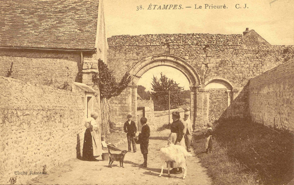 Le Prieuré vers 1910 (Carte C.J. = Rameau)