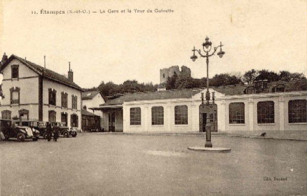 Gare et Tour de Guinette