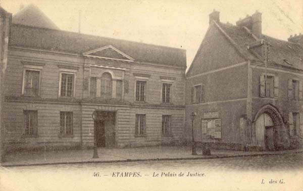 Le Palais de Justice en 1903