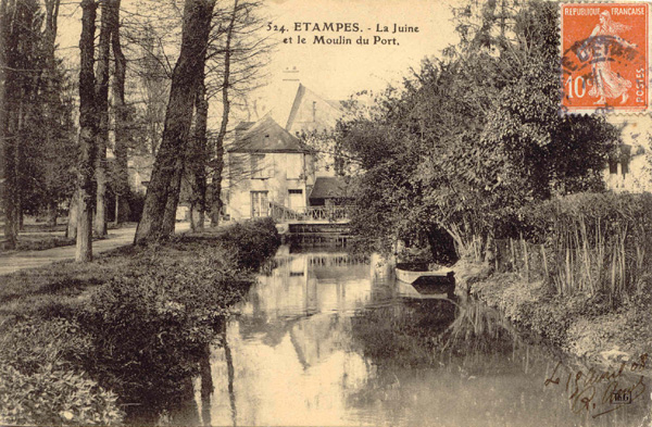 Le Juine et le Moulin du port au début du XXe siècle (carte postale de Théoodule Garnon)