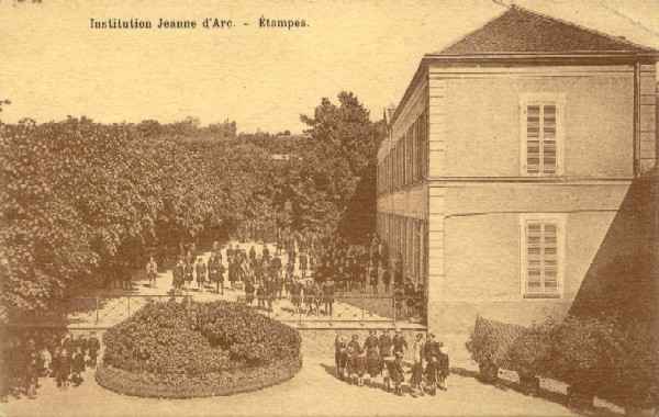 Tourte et Petitin: L'Institution Jean-d'Arc à Etampes