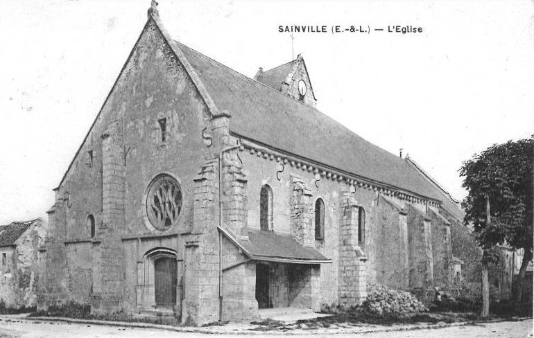 L'église de Sainville (carte postale Bougardier)