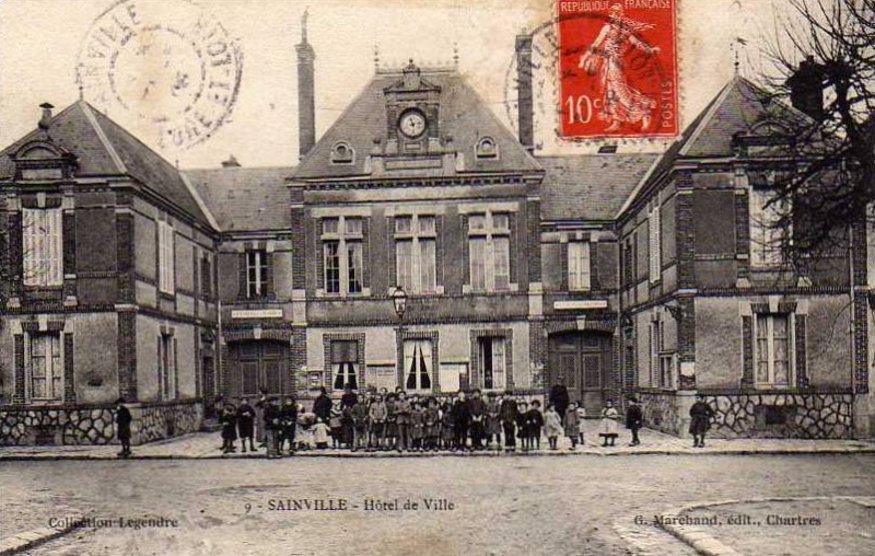 Grande rue de Sainville