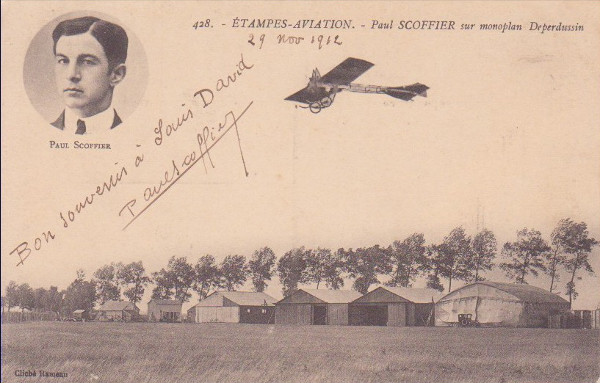 Carte postale de l'aviateur Paul Scoffier dédicacée au mécanicien Louis Davis